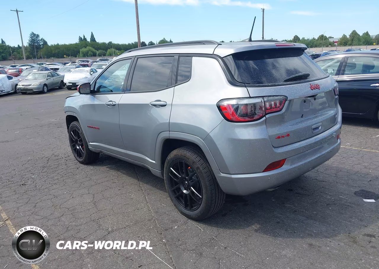 2023 Jeep Compass (Red) Edition 4X4 VIN:3C4NJDCN7PT543568 - 3