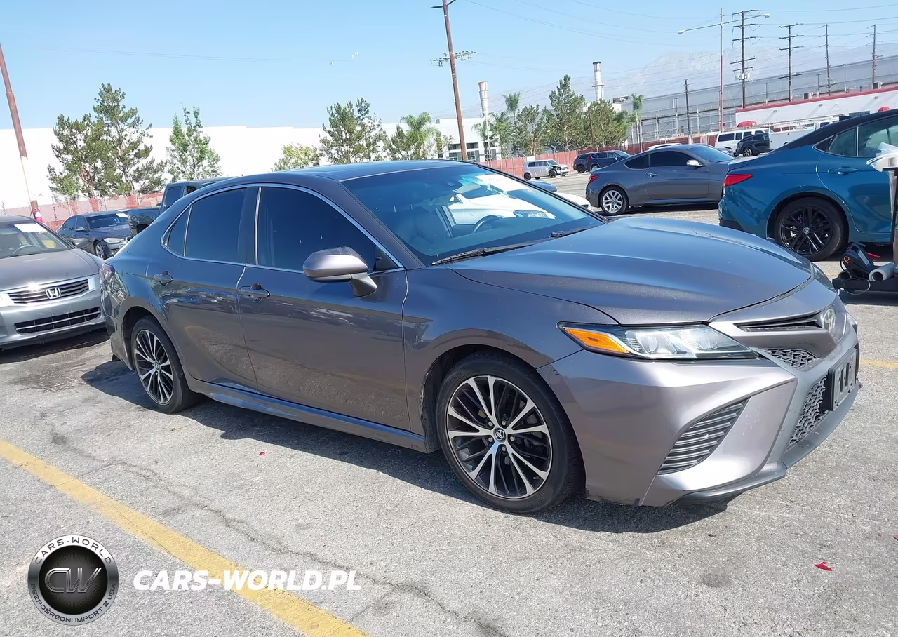 2018 Toyota Camry L-Le-Xle-Se-Xse
