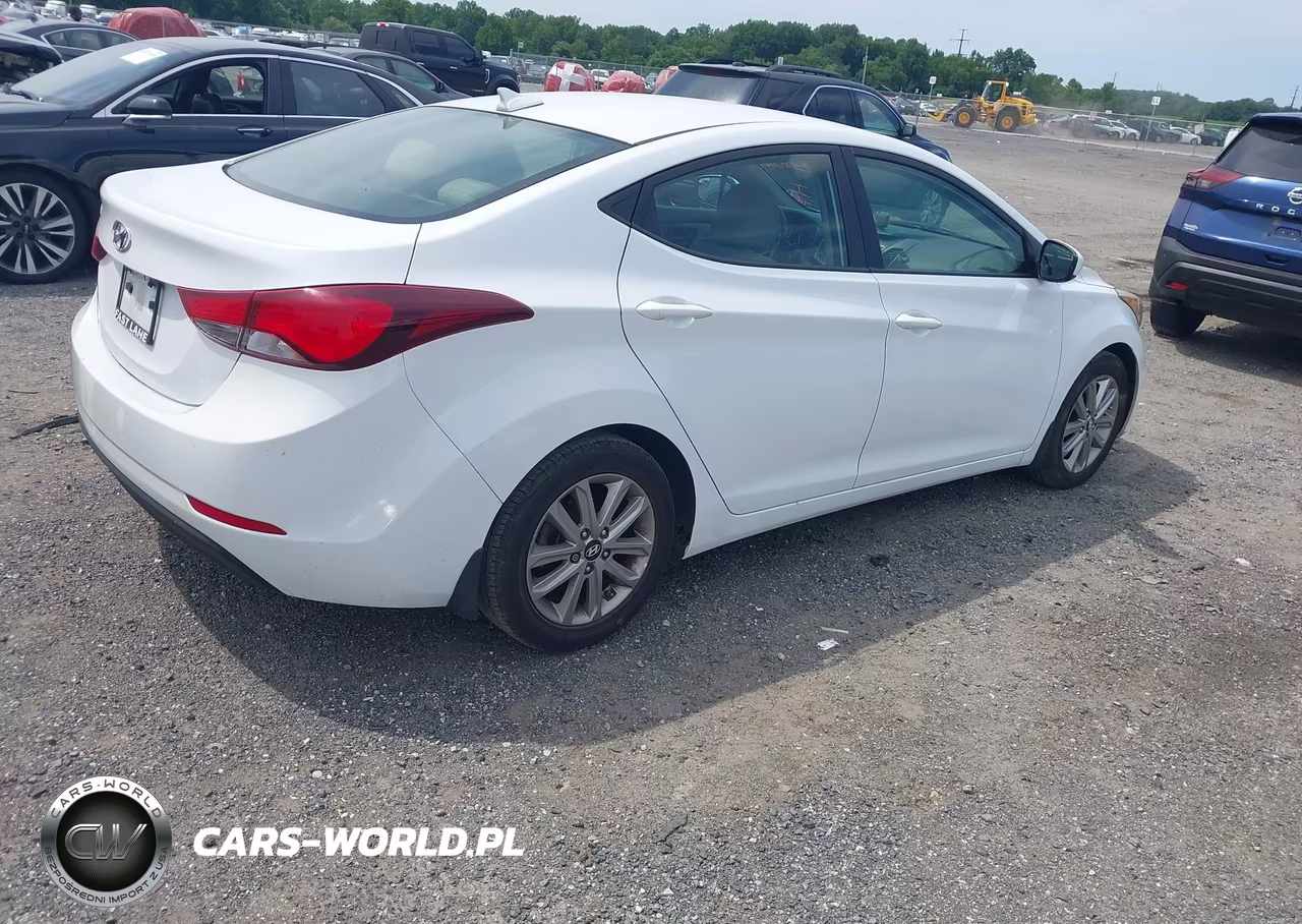 2016 Hyundai Elantra Se VIN:5NPDH4AE1GH656040 - 4