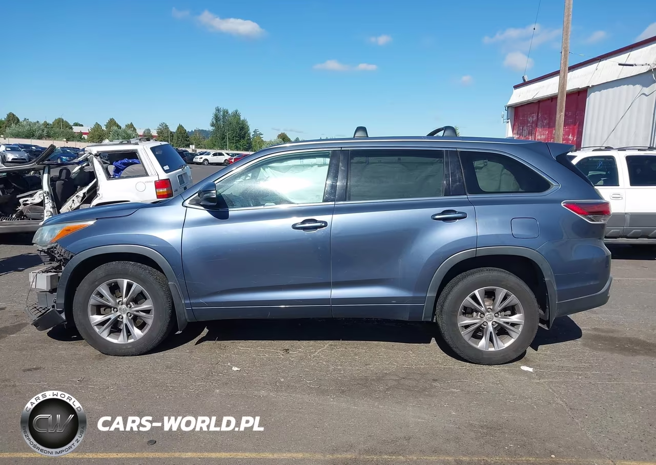 2015 Toyota Highlander Xle V6 VIN:5TDJKRFH3FS147578 - 15