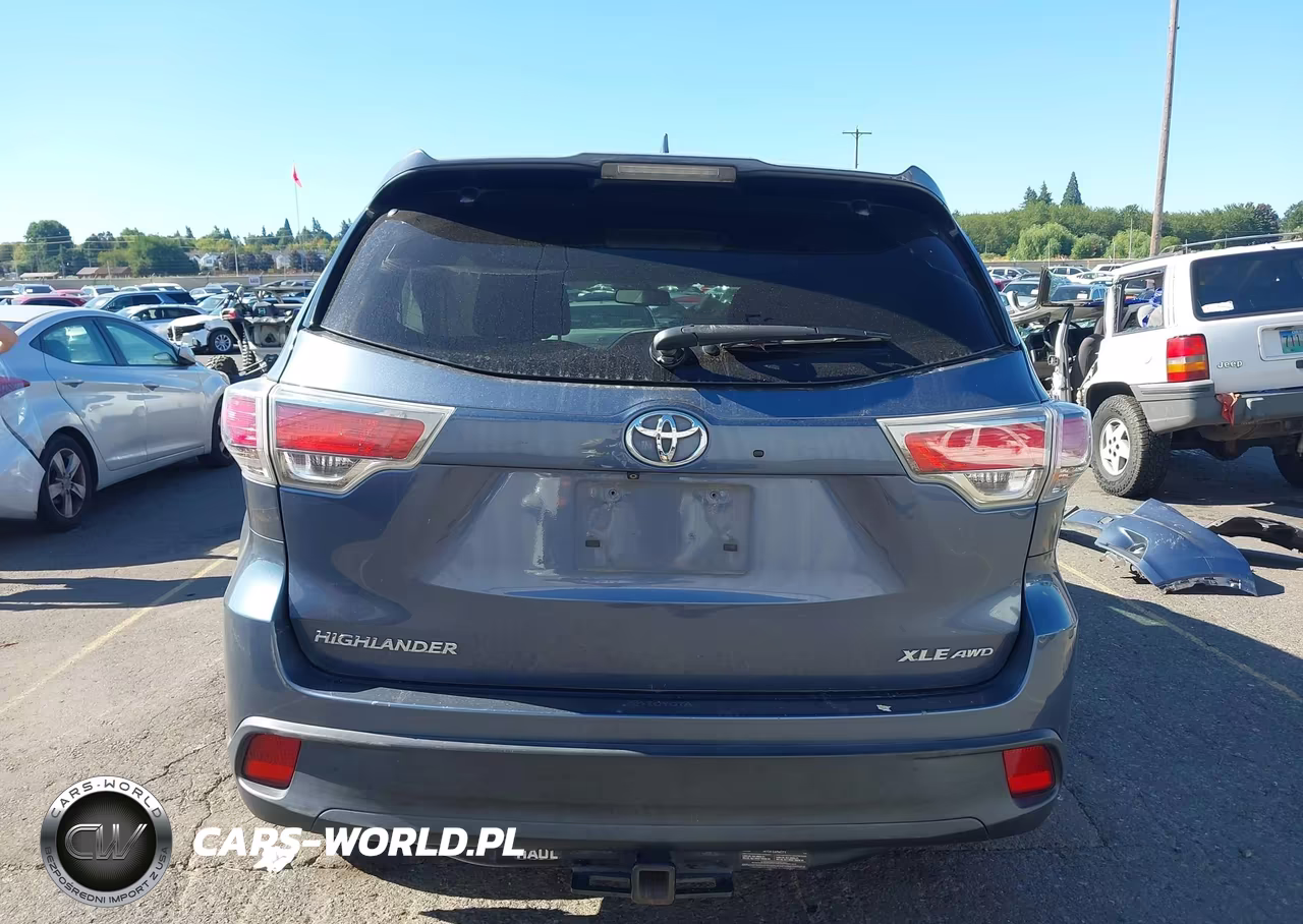 2015 Toyota Highlander Xle V6 VIN:5TDJKRFH3FS147578 - 17