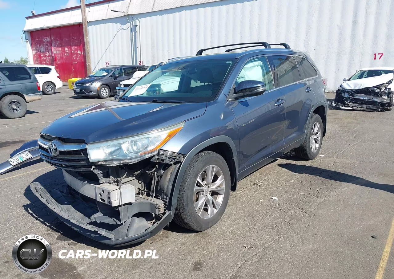 2015 Toyota Highlander Xle V6 VIN:5TDJKRFH3FS147578 - 2
