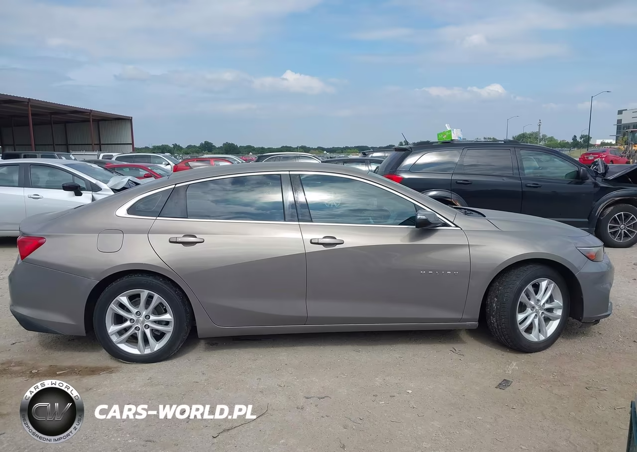 2017 Chevrolet Malibu 1Lt VIN:1G1ZE5STXHF199931 - 13