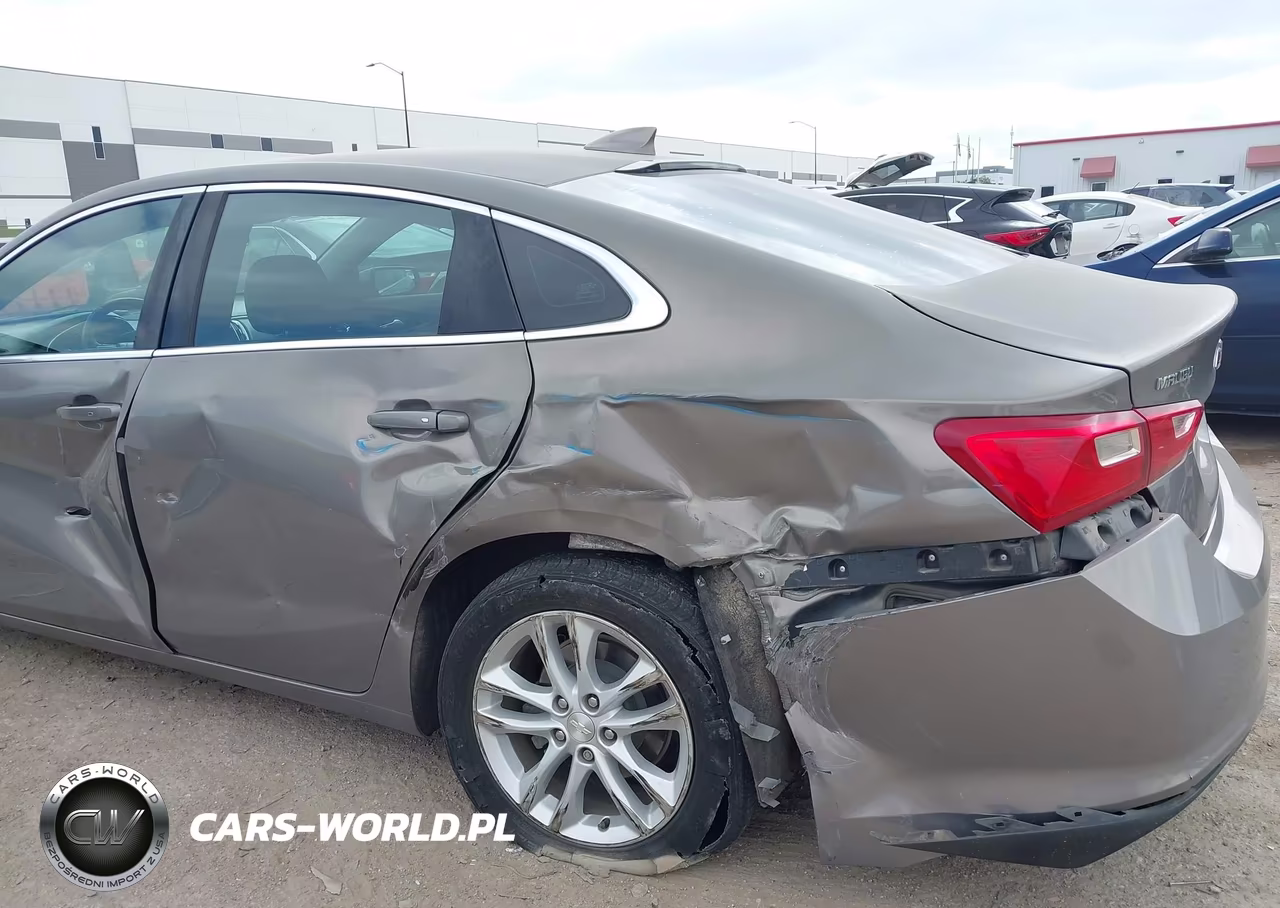 2017 Chevrolet Malibu 1Lt VIN:1G1ZE5STXHF199931 - 6