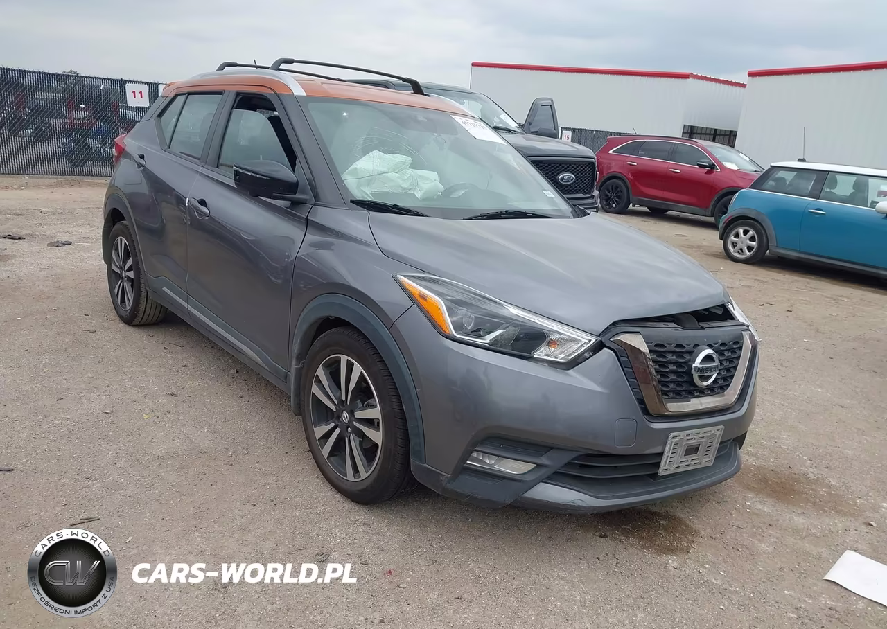 2020 Nissan Kicks Sr Xtronic Cvt