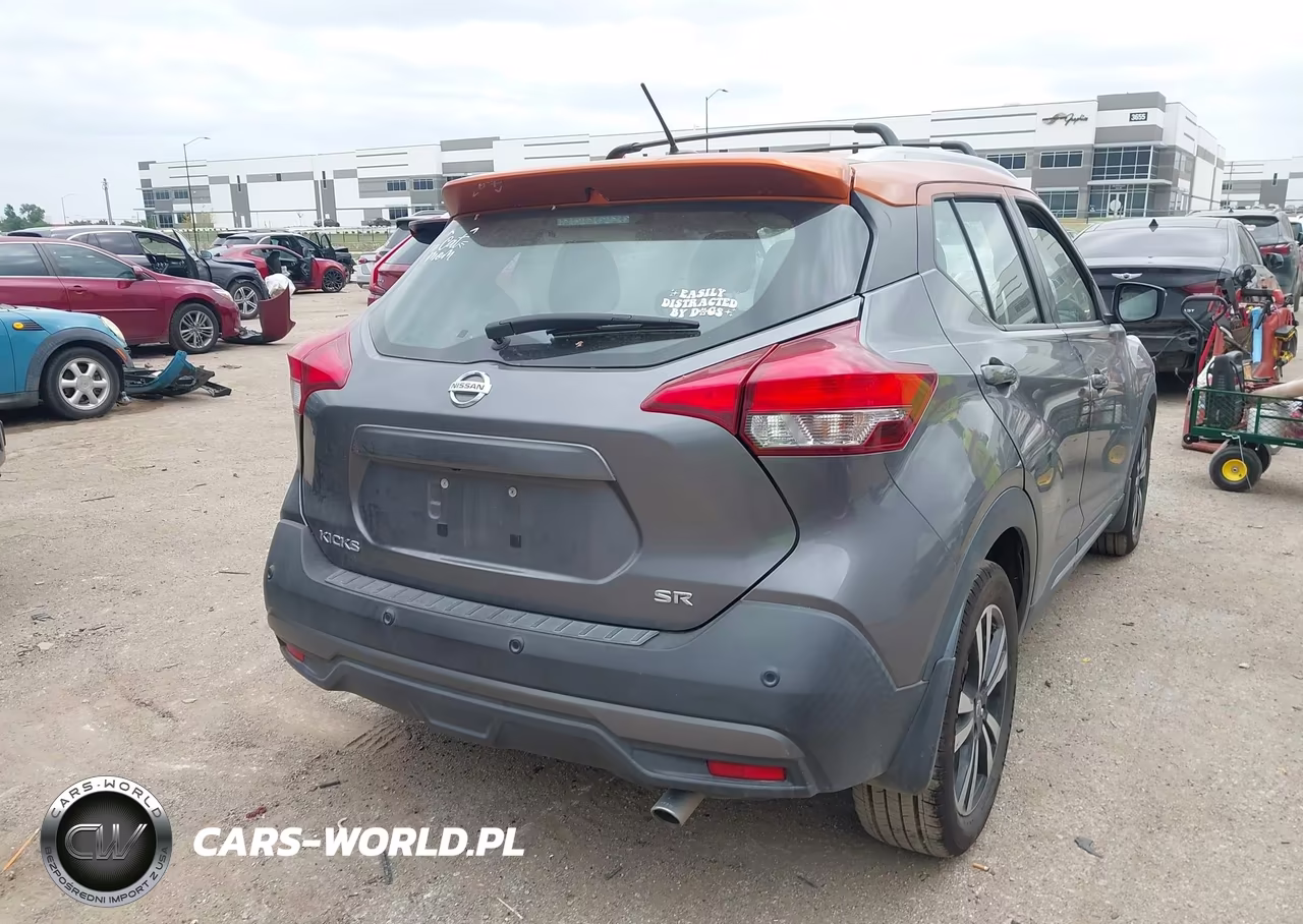 2020 Nissan Kicks Sr Xtronic Cvt VIN:3N1CP5DV7LL499286 - 4