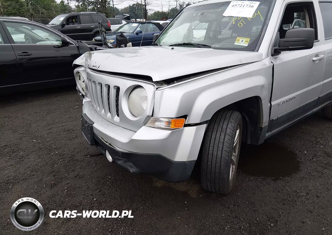 2013 Jeep Patriot Latitude VIN:1C4NJRFB7DD234439 - 6