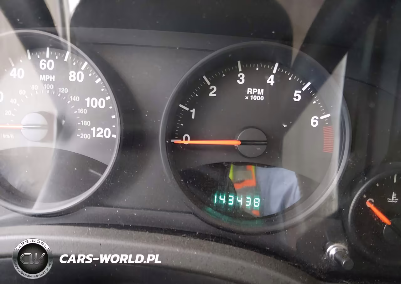2013 Jeep Patriot Latitude VIN:1C4NJRFB7DD234439 - 7