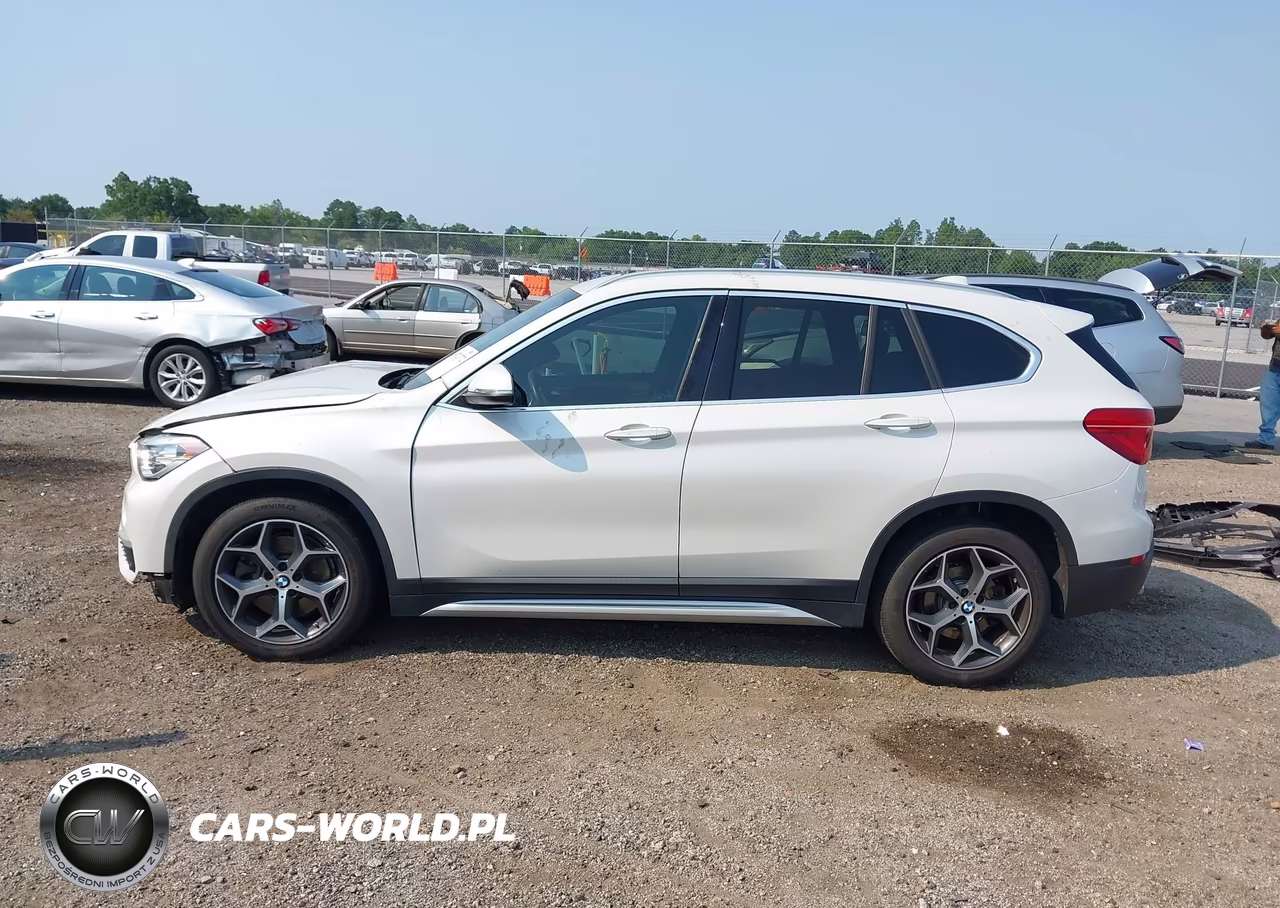 2019 BMW X1 Sdrive28I VIN:WBXHU7C58K5L11661 - 15