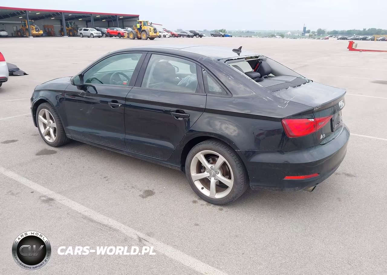 2015 Audi A3 2.0T Premium VIN:WAUBFGFF8F1110323 - 3