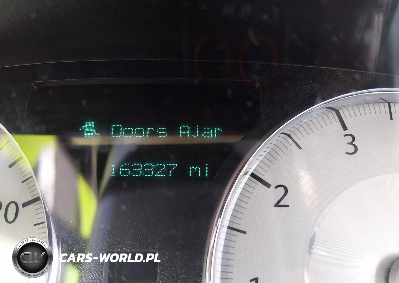 2008 Chrysler 300C Hemi VIN:2C3LA63H58H139230 - 16