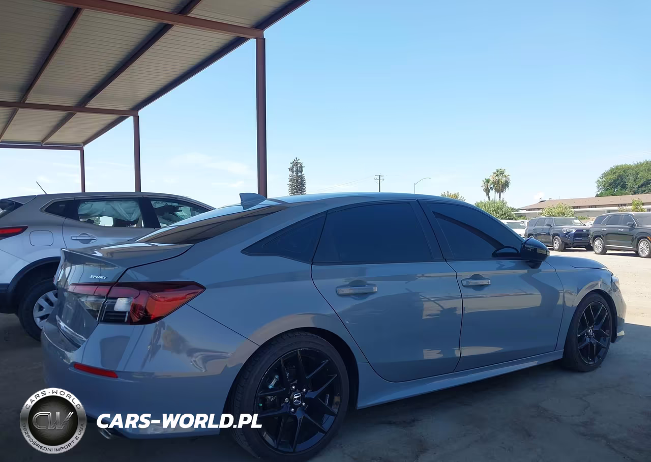 2025 Honda Civic Sport VIN:2HGFE2F52SH590910 - 13