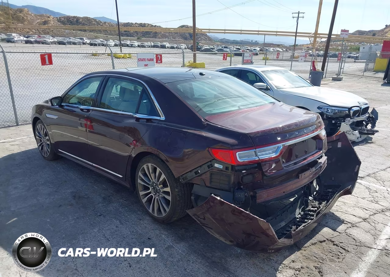 2017 Lincoln Continental Reserve VIN:1LN6L9RP9H5612701 - 3