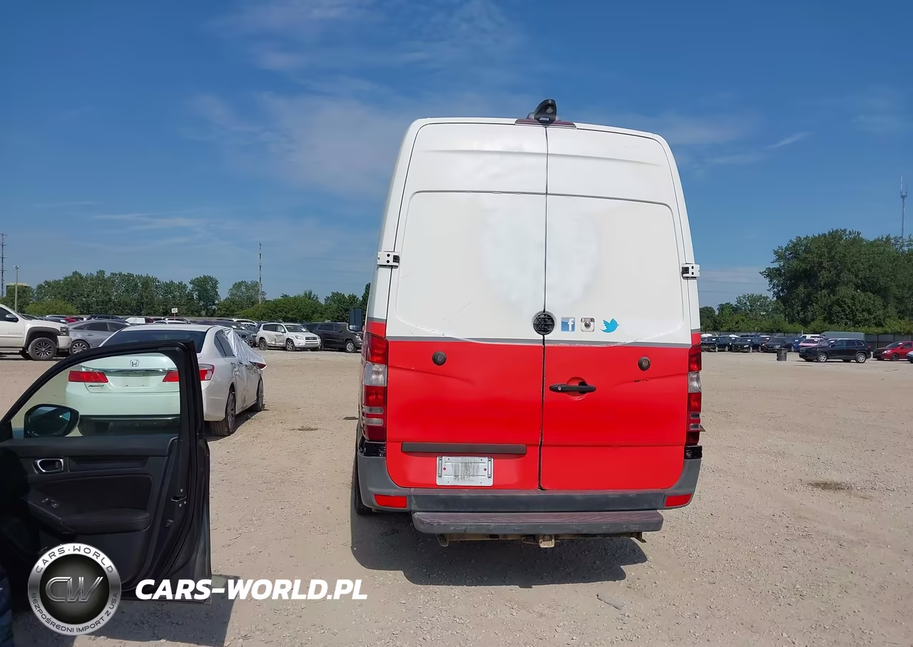 2015 Mercedes-Benz Sprinter 3500 High Roof VIN:WD3PF1CC2FP138965 - 16