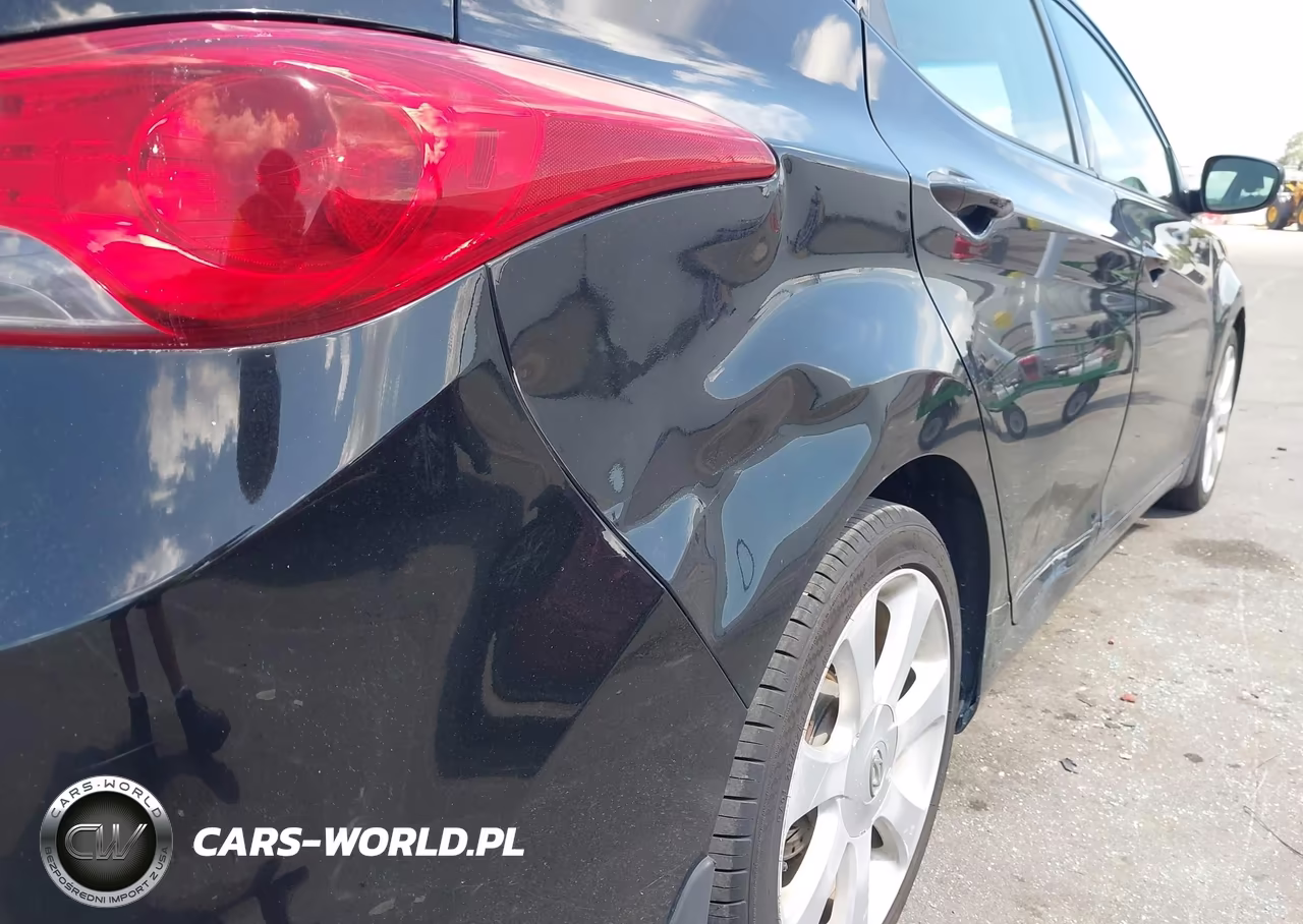 2013 Hyundai Elantra Limited VIN:5NPDH4AE8DH416382 - 13