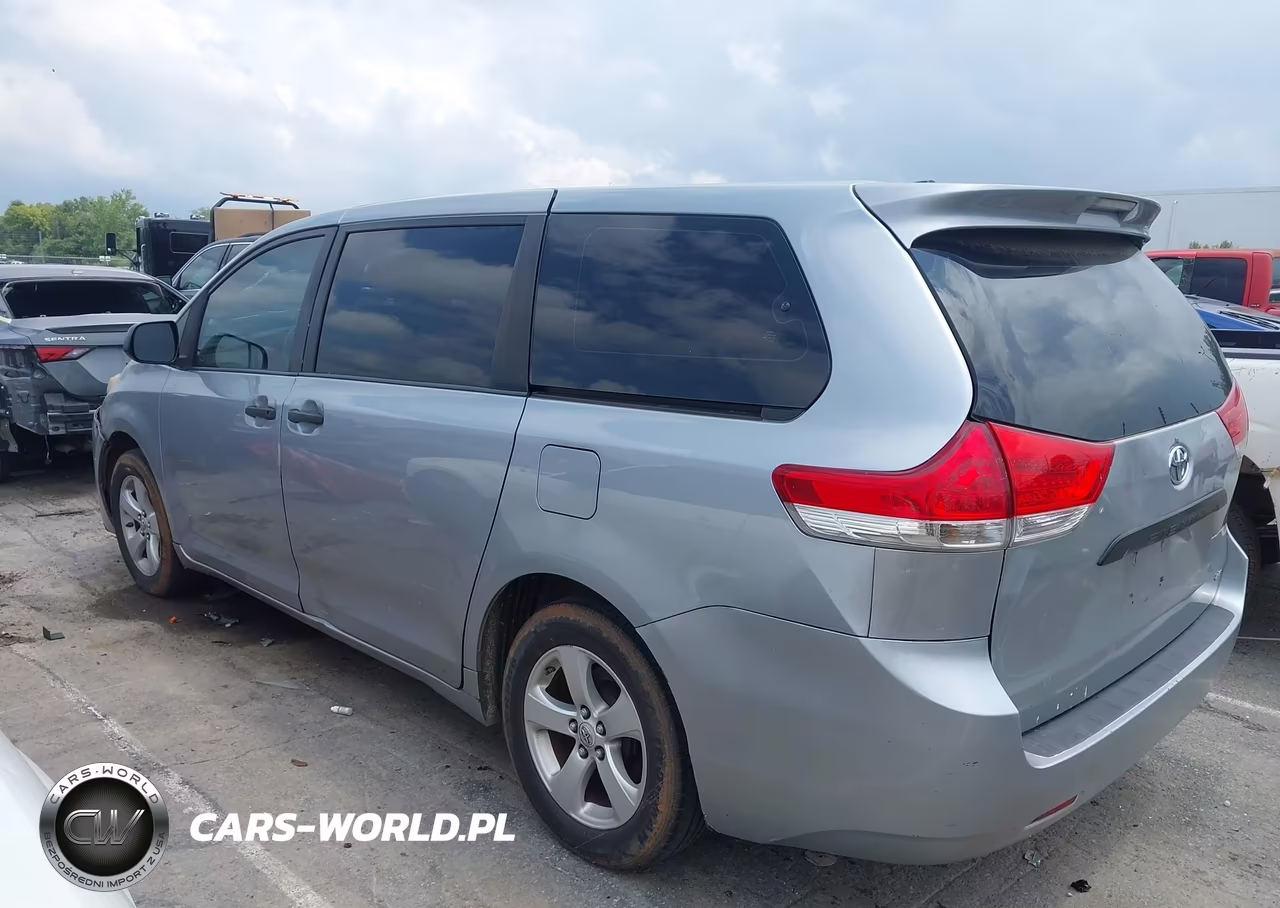 2011 Toyota Sienna VIN:5TDKA3DC1BS005154 - 14