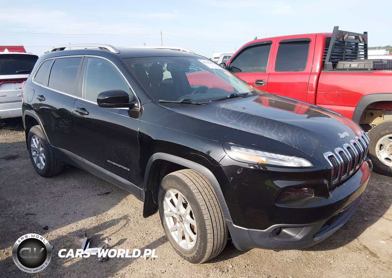 2017 Jeep Cherokee Latitude VIN:1C4PJMCS3HW648330 - 13