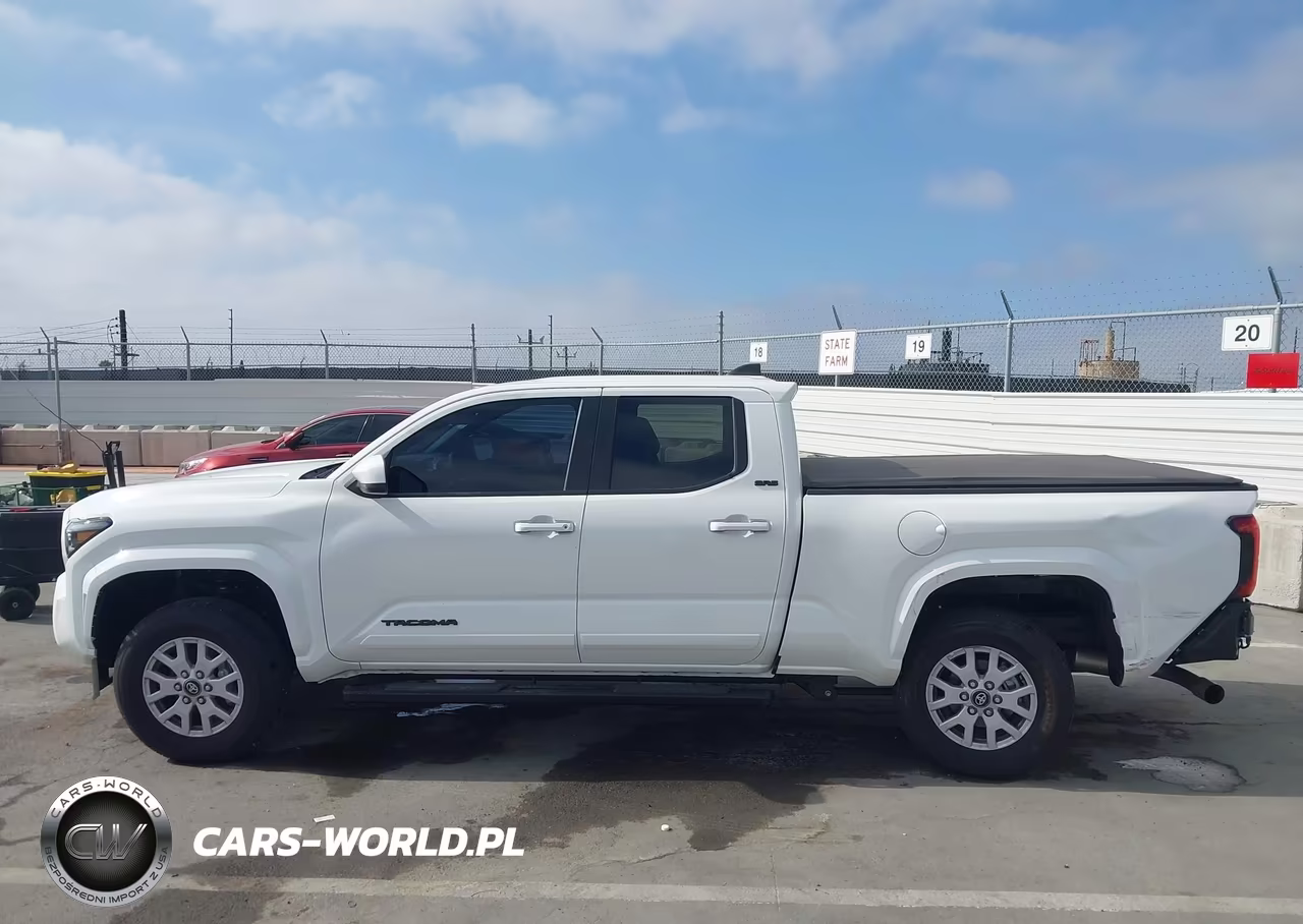 2025 Toyota Tacoma Sr5 VIN:3TMKB5FN3SM052032 - 14