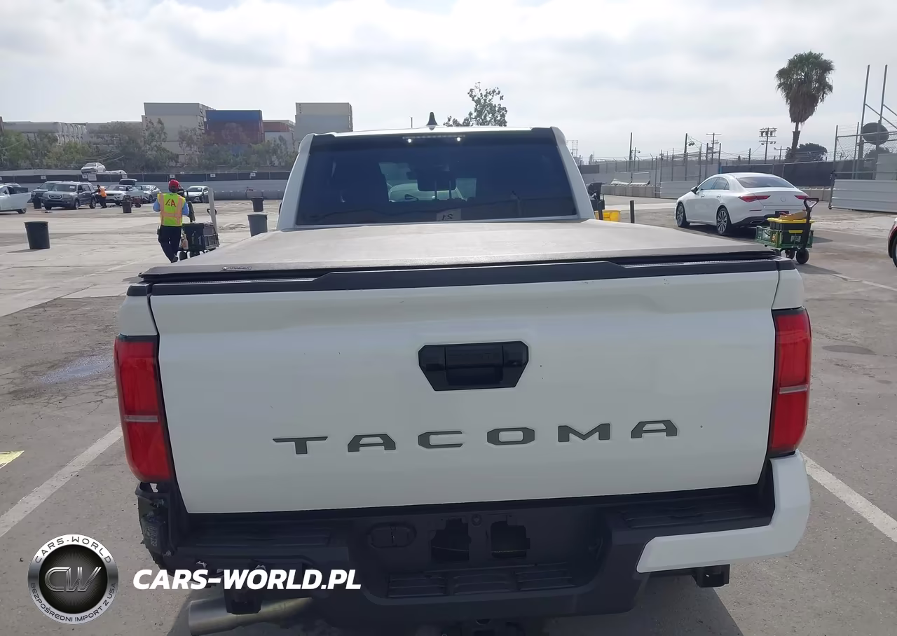 2025 Toyota Tacoma Sr5 VIN:3TMKB5FN3SM052032 - 16