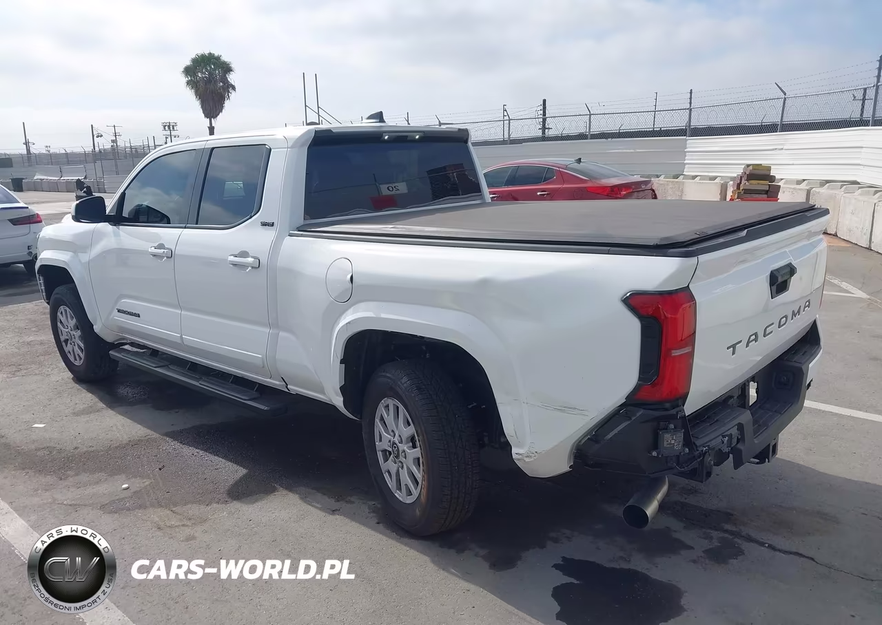 2025 Toyota Tacoma Sr5 VIN:3TMKB5FN3SM052032 - 3