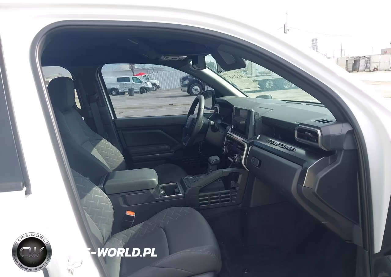 2025 Toyota Tacoma Sr5 VIN:3TMKB5FN3SM052032 - 5