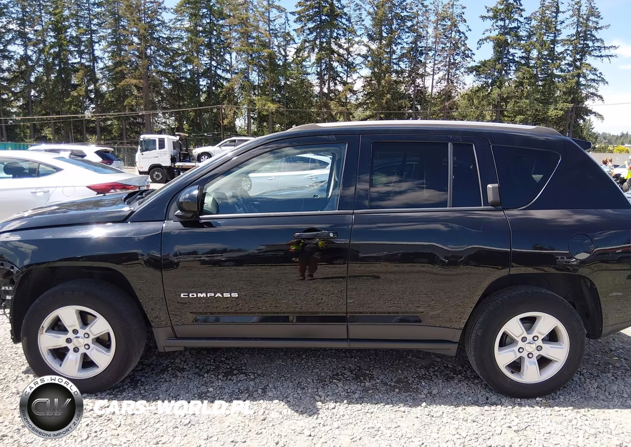 2016 Jeep Compass Latitude VIN:1C4NJCEAXGD773521 - 15