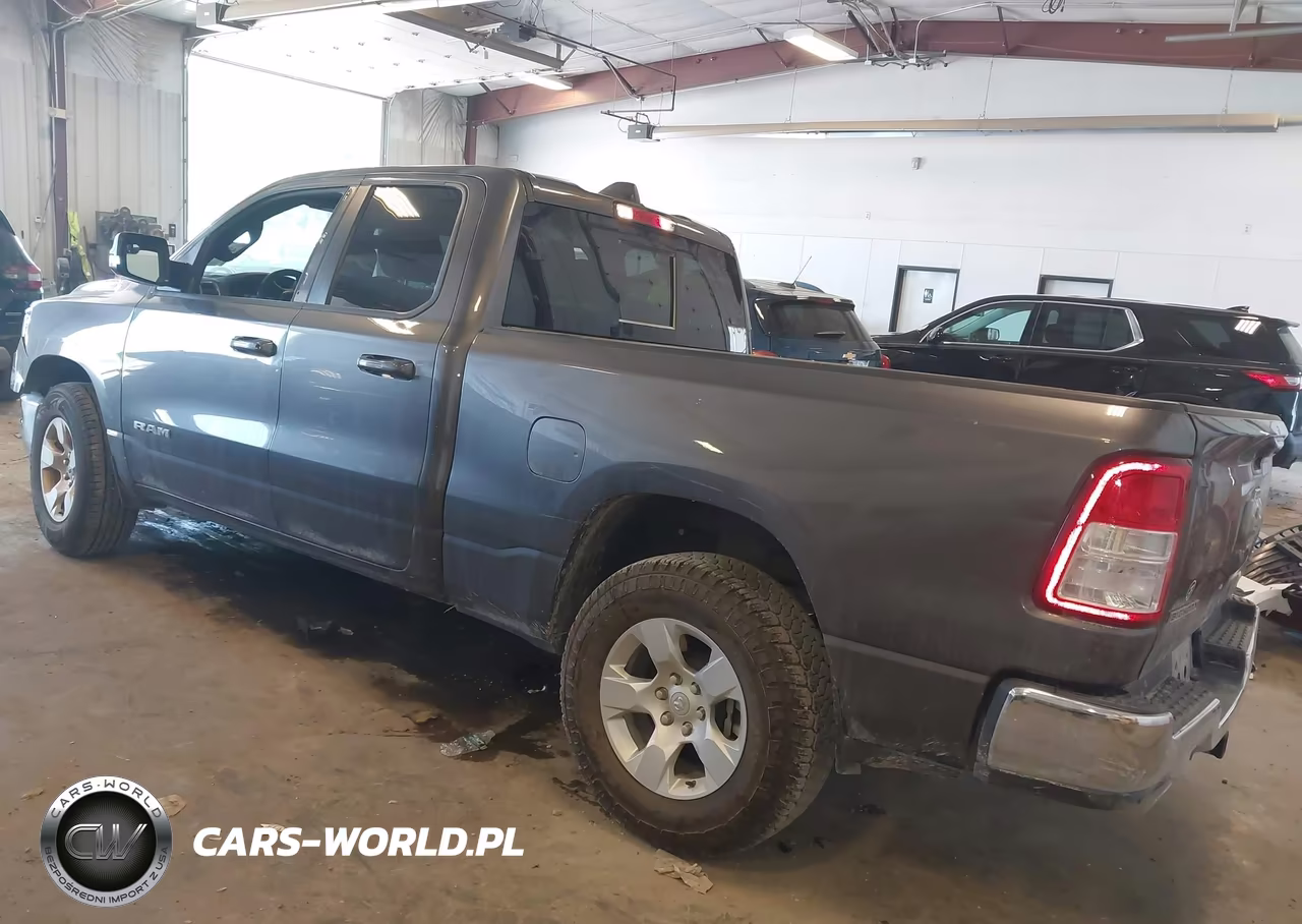 2021 Ram 1500 Big Horn 4X4 6'4 Box VIN:1C6SRFBT7MN723689 - 3