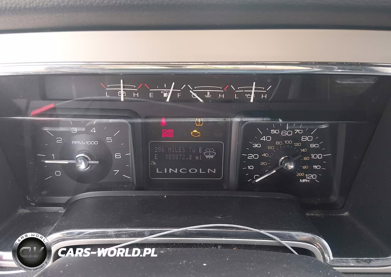 2010 Lincoln Navigator VIN:5LMJJ2J52AEJ07605 - 7