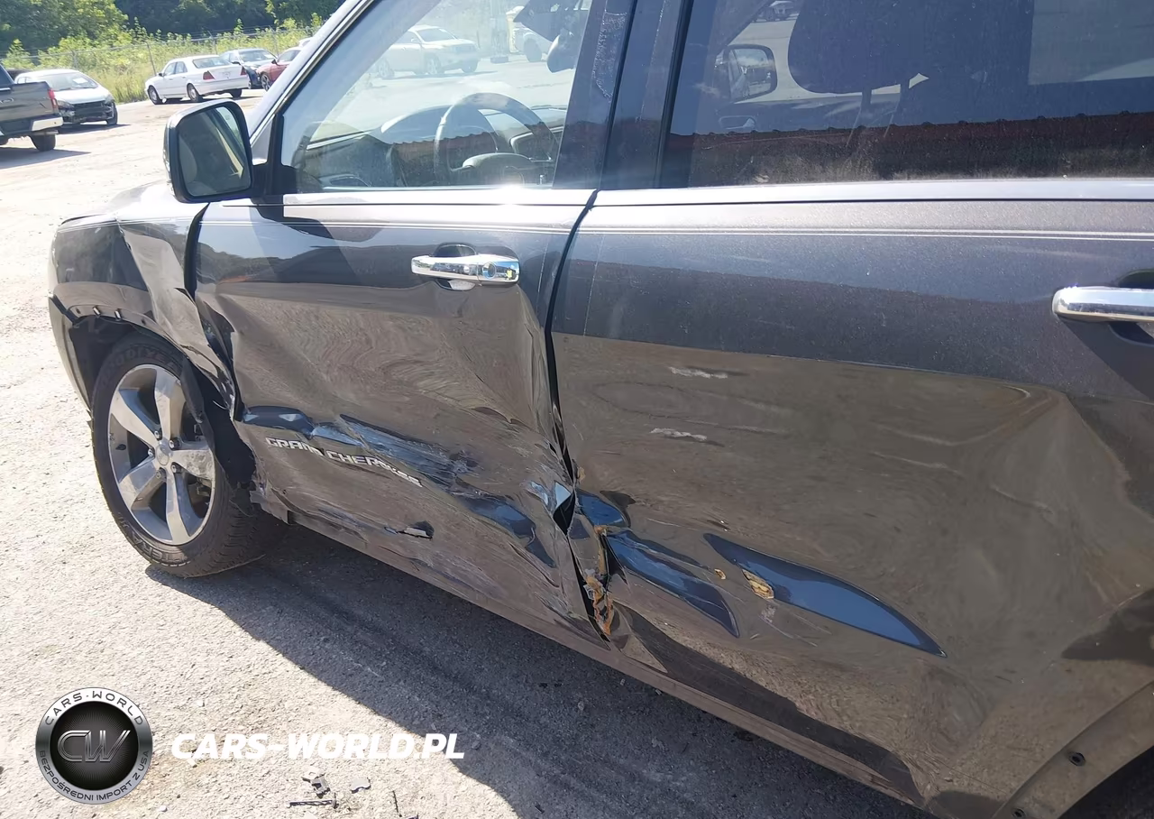 2014 Jeep Grand Cherokee Overland VIN:1C4RJECT0EC442614 - 6