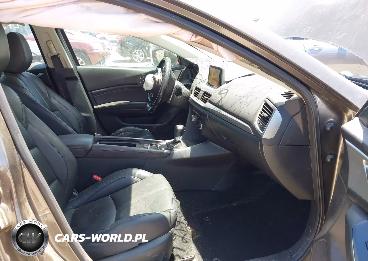 2017 Mazda Mazda3 Touring VIN:3MZBN1V79HM106393 - 5