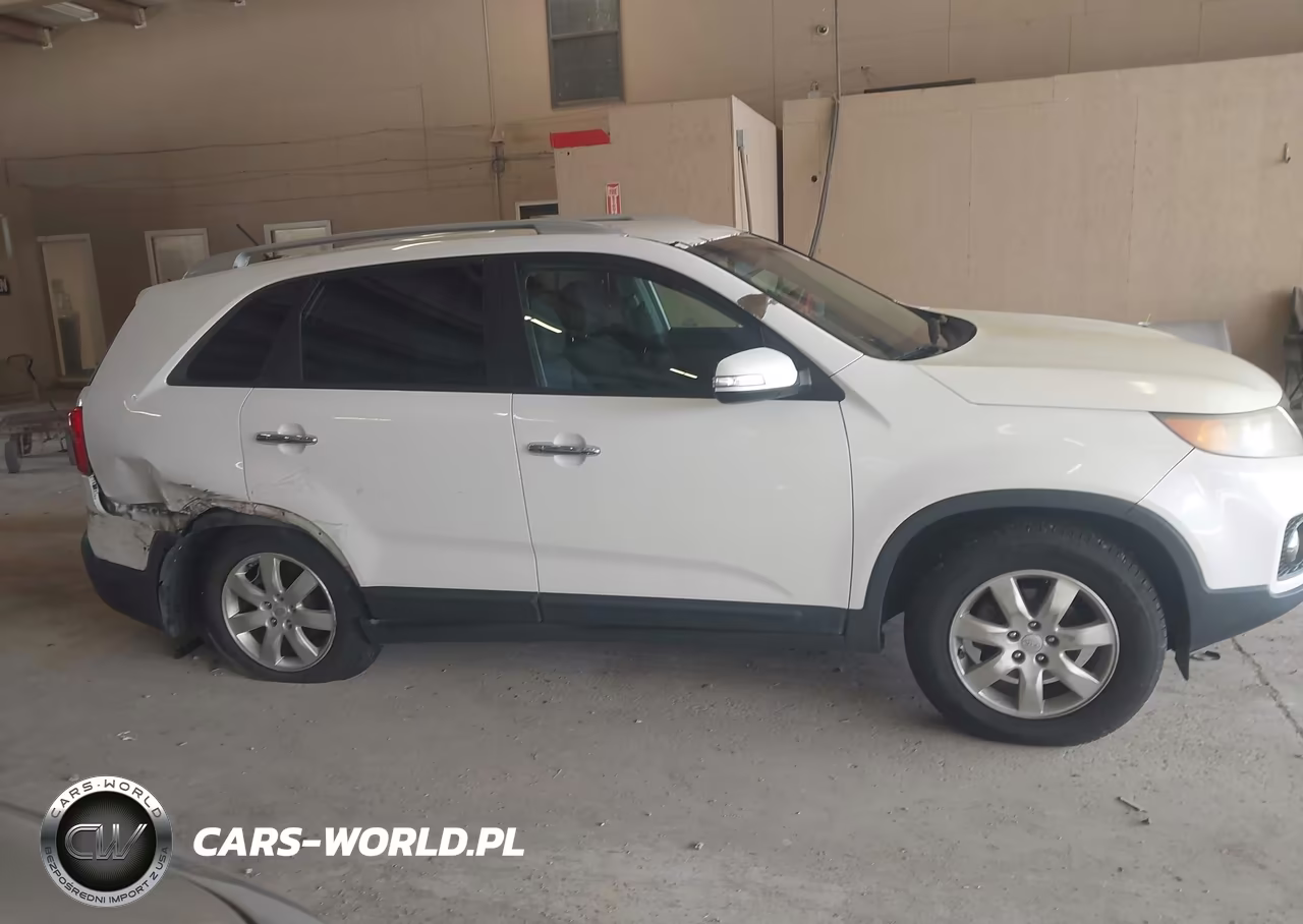 2011 Kia Sorento Lx VIN:5XYKT3A16BG112050 - 13