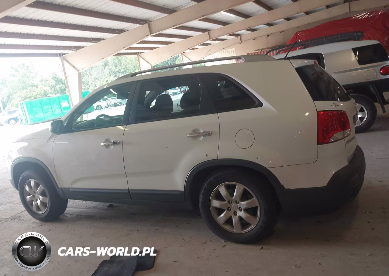 2011 Kia Sorento Lx VIN:5XYKT3A16BG112050 - 14