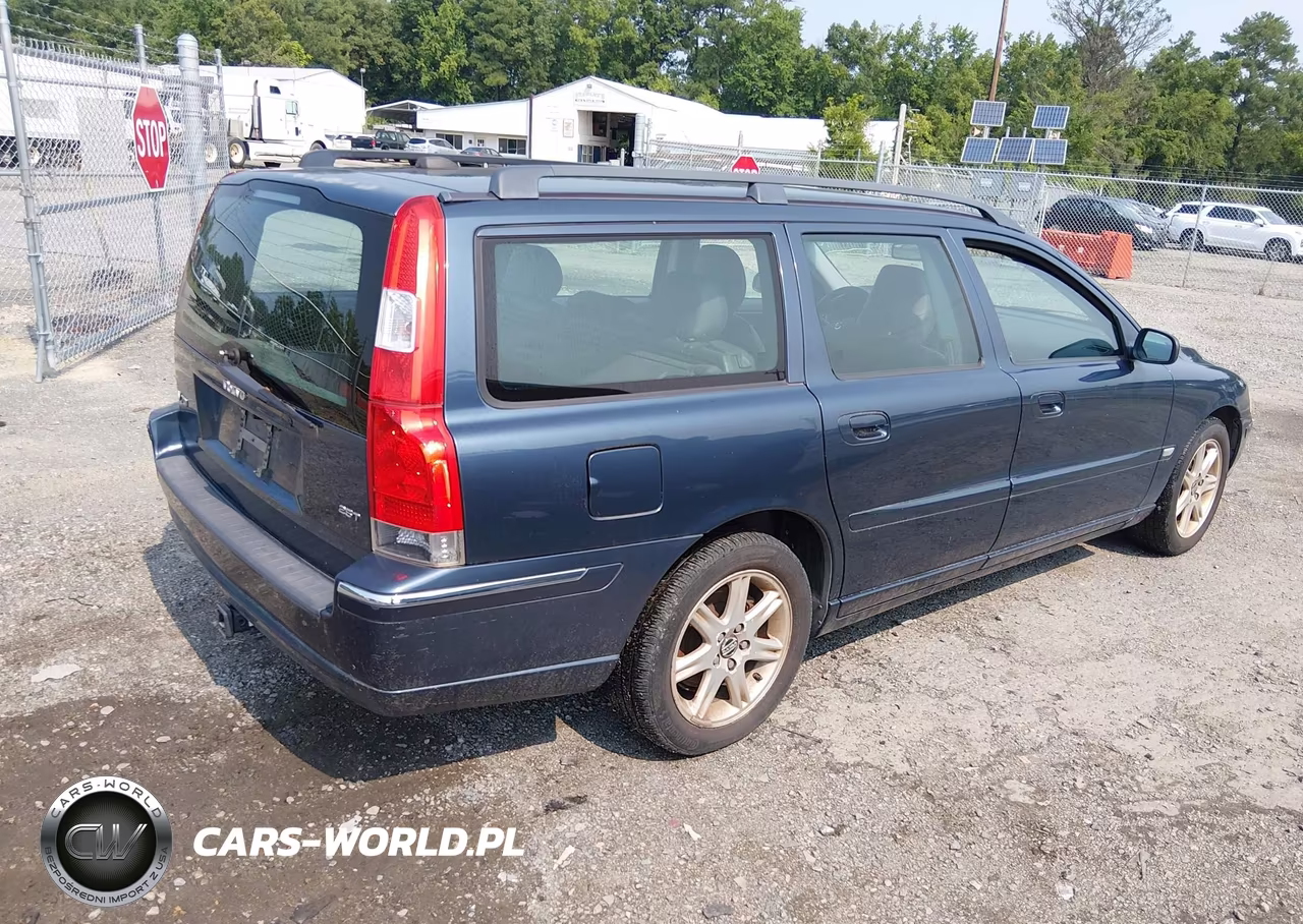 2005 Volvo V70 2.5T A-2.5T A Sr VIN:YV1SW592X51510294 - 4