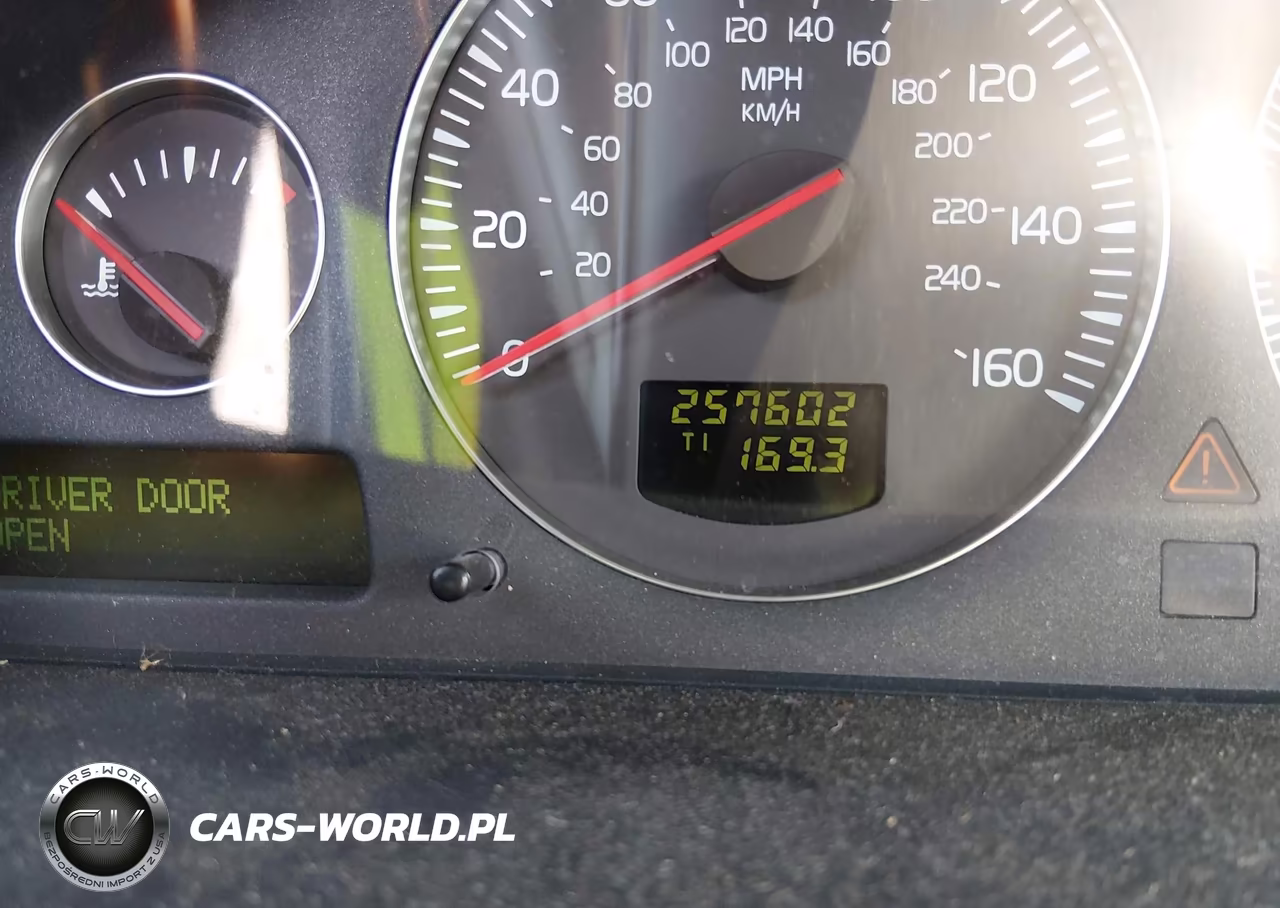2005 Volvo V70 2.5T A-2.5T A Sr VIN:YV1SW592X51510294 - 7