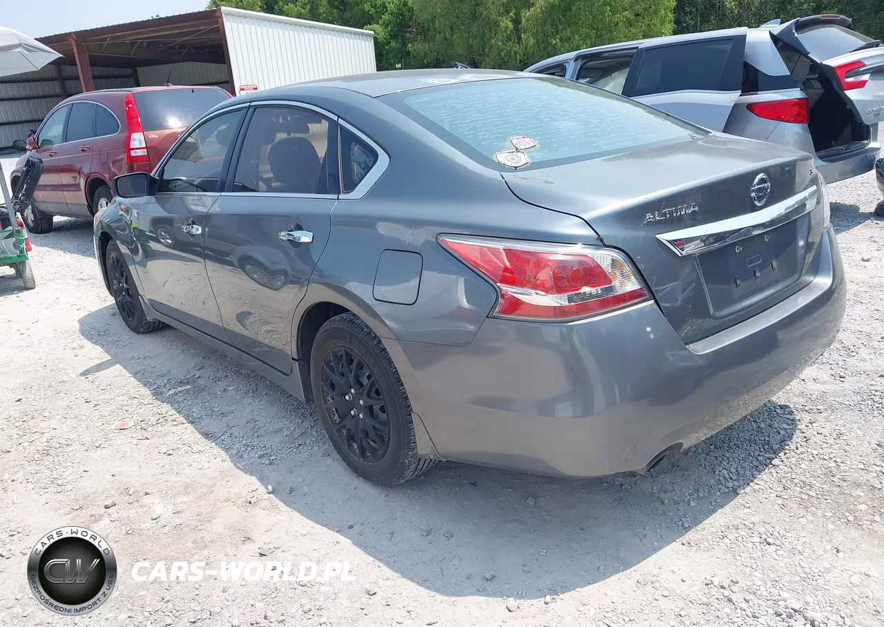 2015 Nissan Altima 2.5 S VIN:1N4AL3AP2FN302660 - 3
