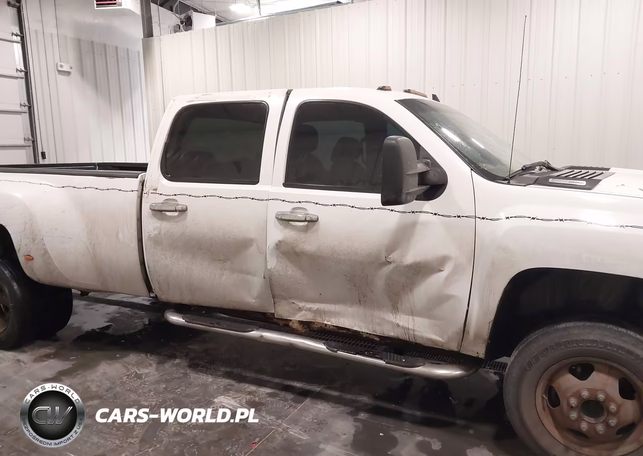 2010 Chevrolet Silverado 3500Hd Ltz VIN:1GC7K1B62AF128500 - 11