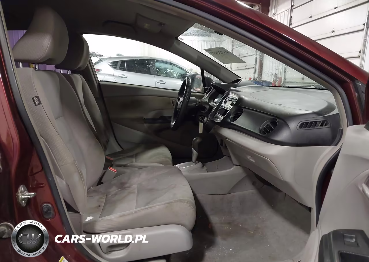 2011 Honda Insight VIN:JHMZE2H33BS005654 - 5