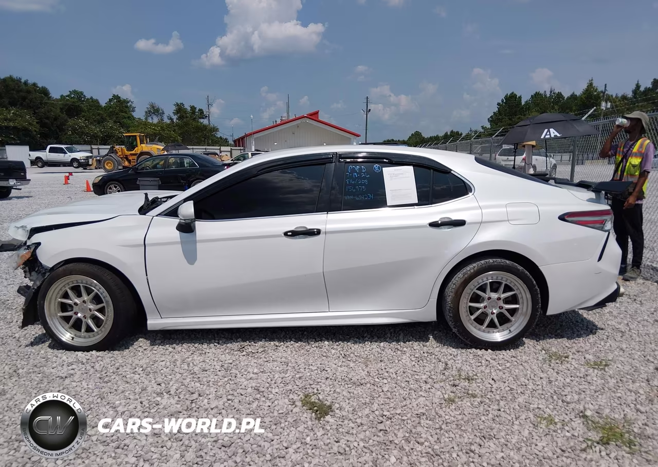 2018 Toyota Camry Xse VIN:4T1B61HK4JU654234 - 14