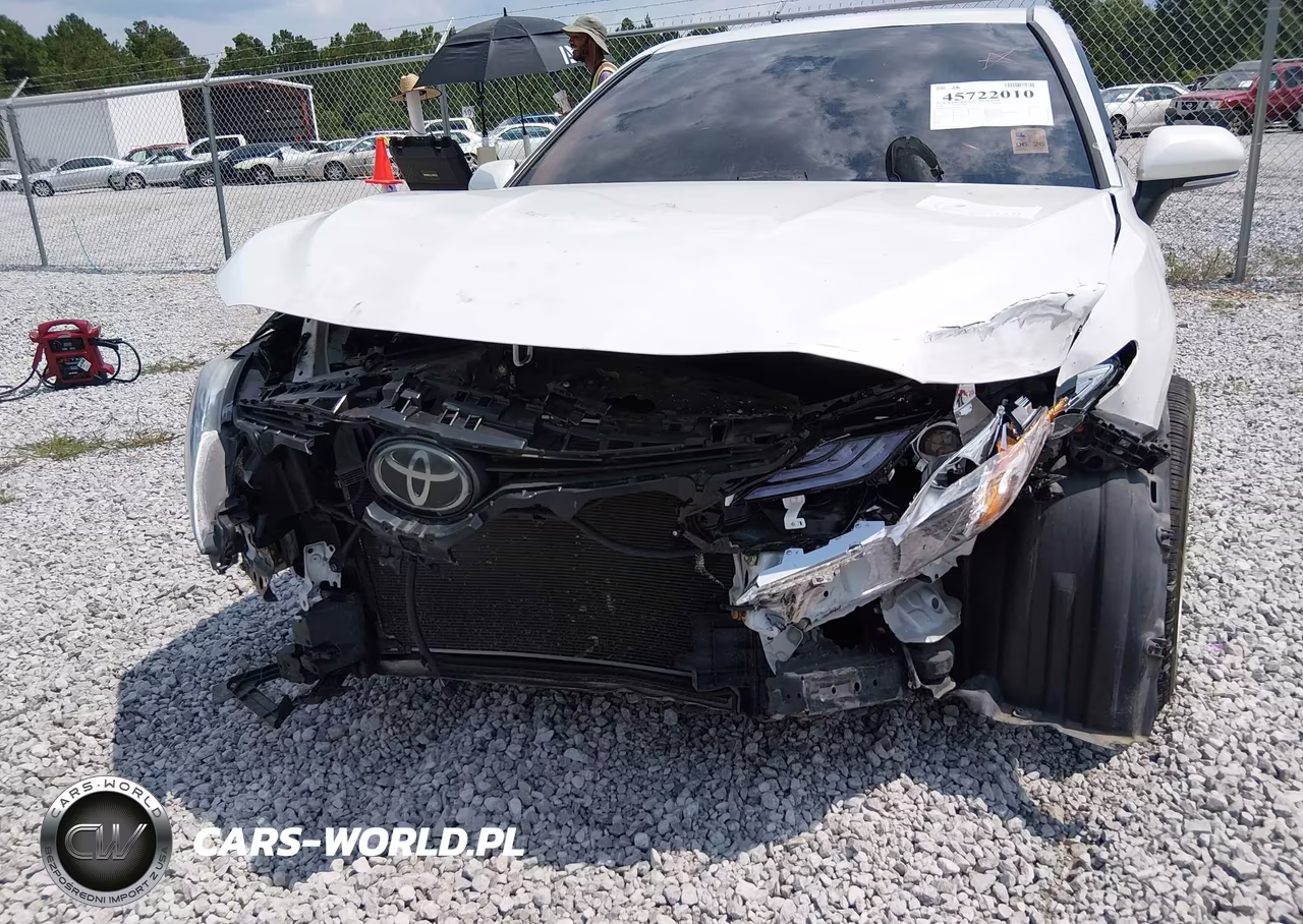 2018 Toyota Camry Xse VIN:4T1B61HK4JU654234 - 6