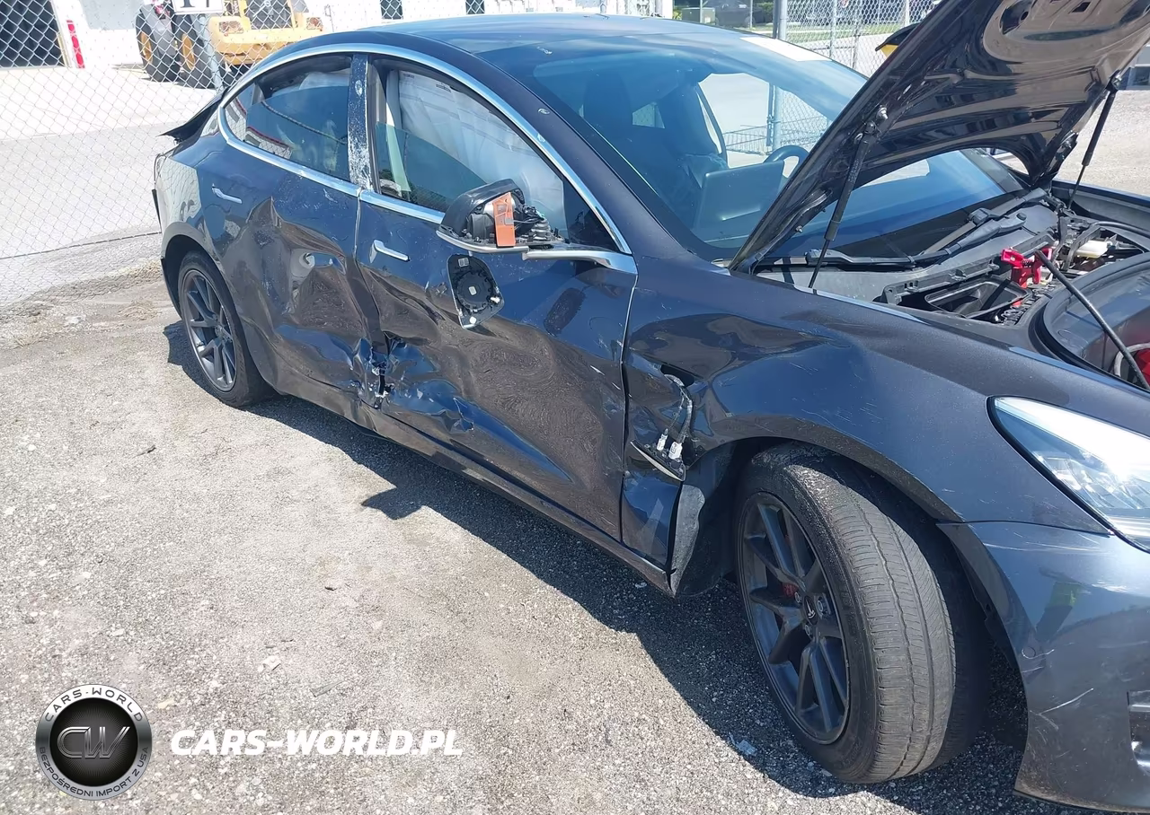 2018 Tesla Model 3 Long Range-Mid Range VIN:5YJ3E1EAXJF014075 - 6