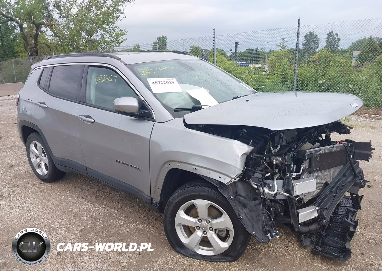 2019 Jeep Compass Latitude 4X4 – zdjęcie 1 z 17
