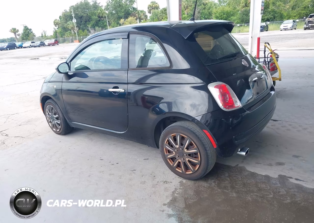 2015 Fiat 500 Pop VIN:3C3CFFAR8FT501553 - 3