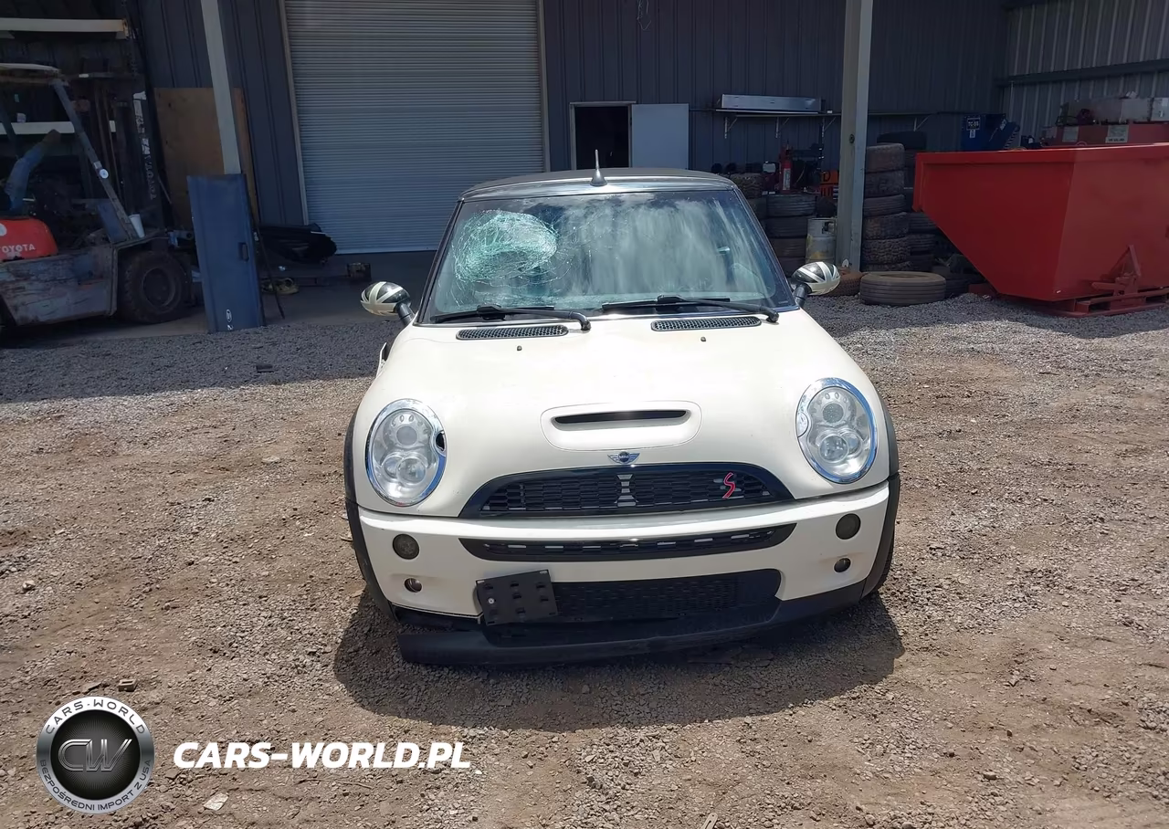 2006 Mini Cooper S VIN:WMWRH33596TF87203 - 12