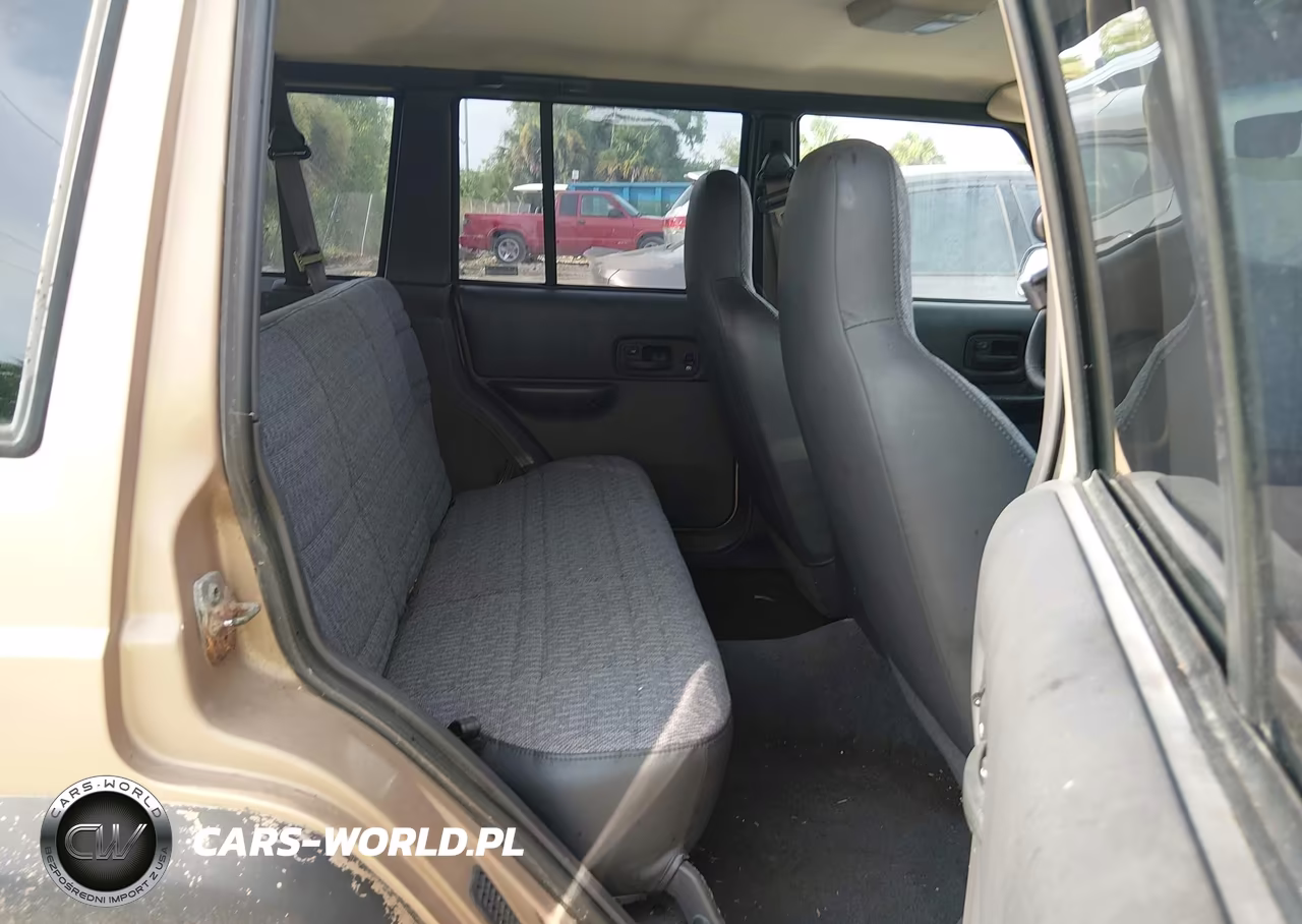 2000 Jeep Cherokee Sport VIN:1J4FF48S6YL140452 - 8