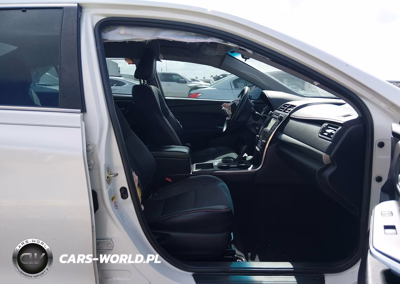 2016 Toyota Camry Se VIN:4T1BF1FK6GU553210 - 5