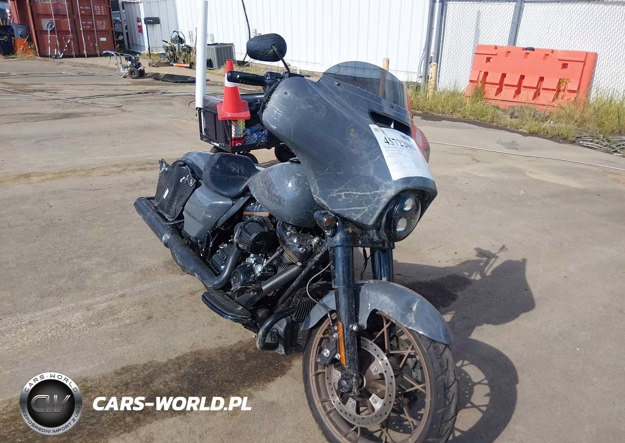 2022 Harley-Davidson Flhxst – zdjęcie 1 z 15