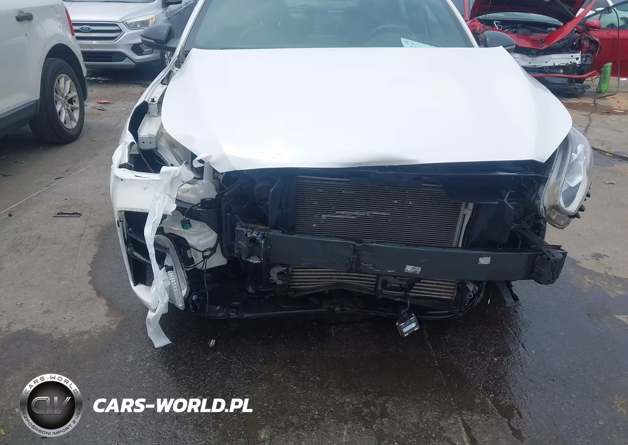 2020 Kia Forte Gt VIN:3KPF44AC3LE144961 - 6