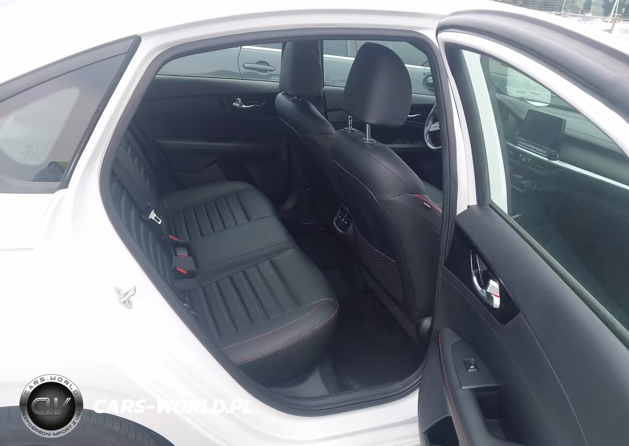 2020 Kia Forte Gt VIN:3KPF44AC3LE144961 - 8