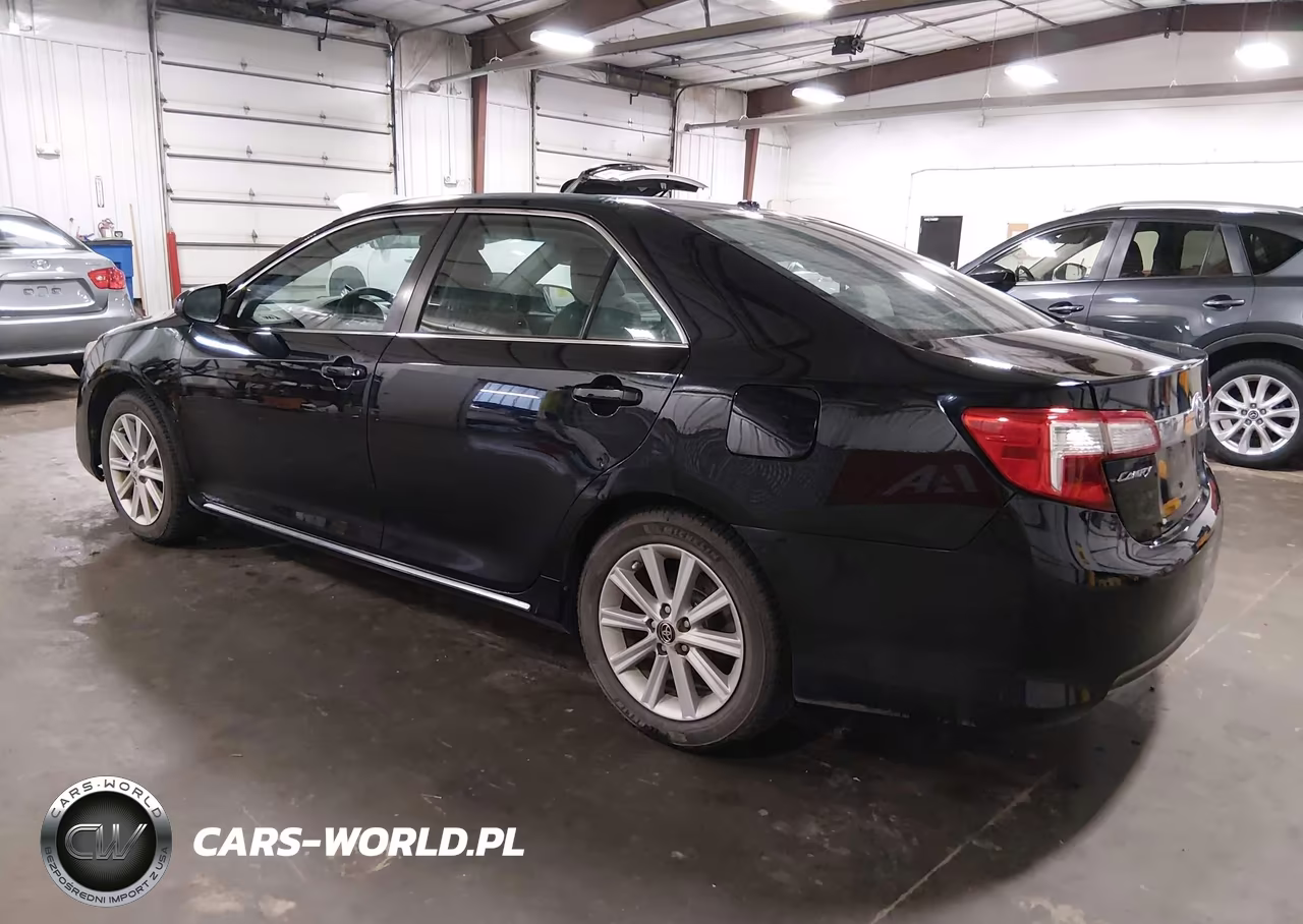 2012 Toyota Camry Xle VIN:4T4BF1FK8CR248260 - 3