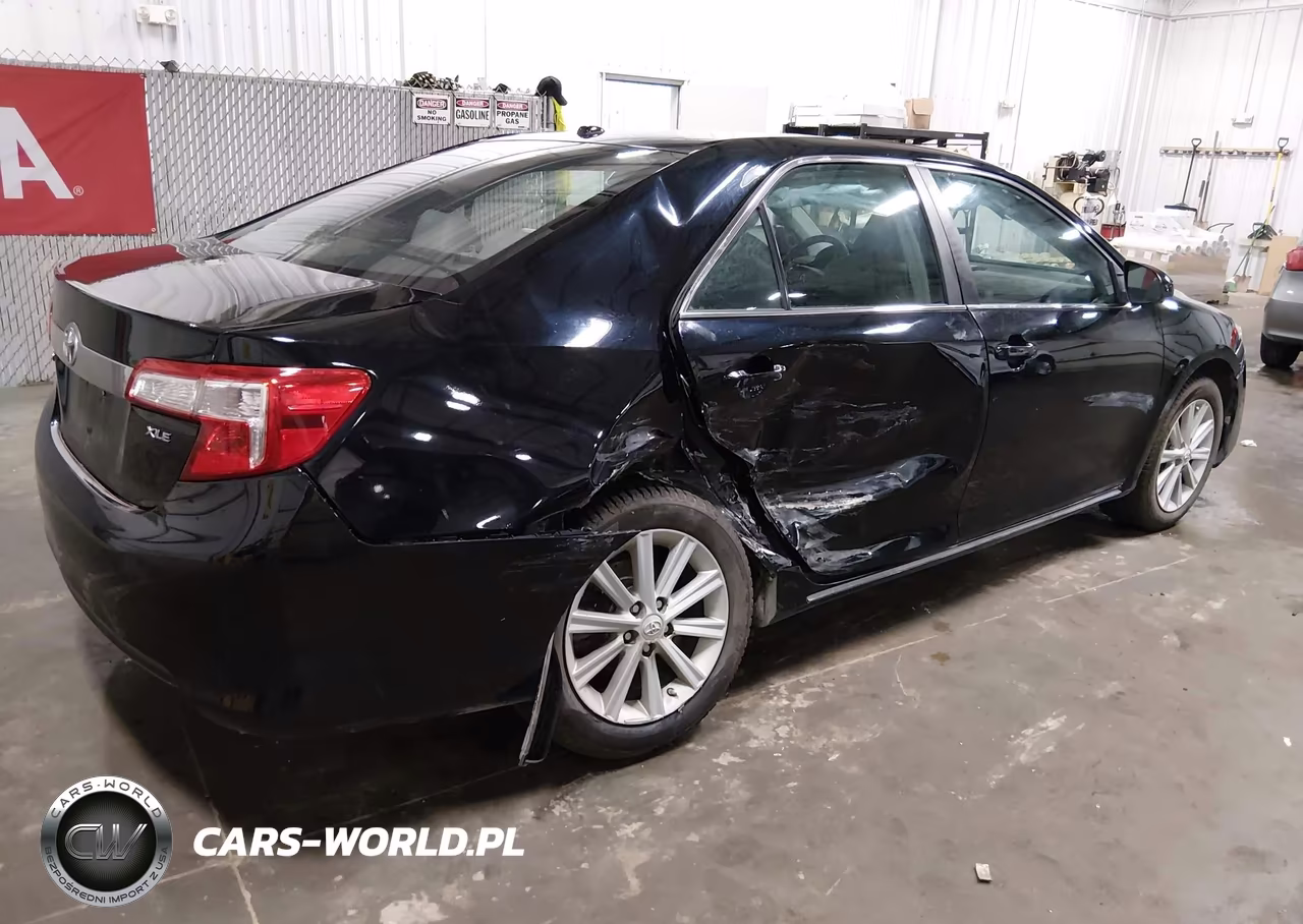 2012 Toyota Camry Xle VIN:4T4BF1FK8CR248260 - 4